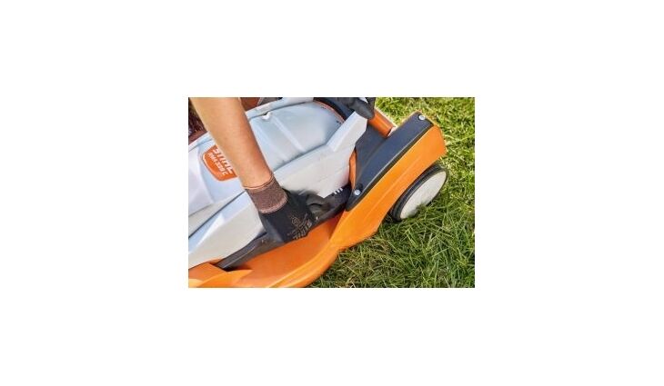 STIHL RMA 243 Akku Rasenmäher SET AK20 / AL101