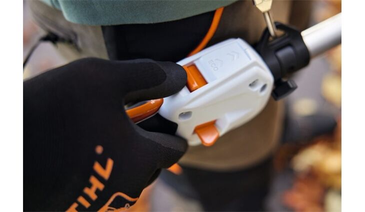 STIHL KMA 120R Akku Kombimotor Solo FA080116820