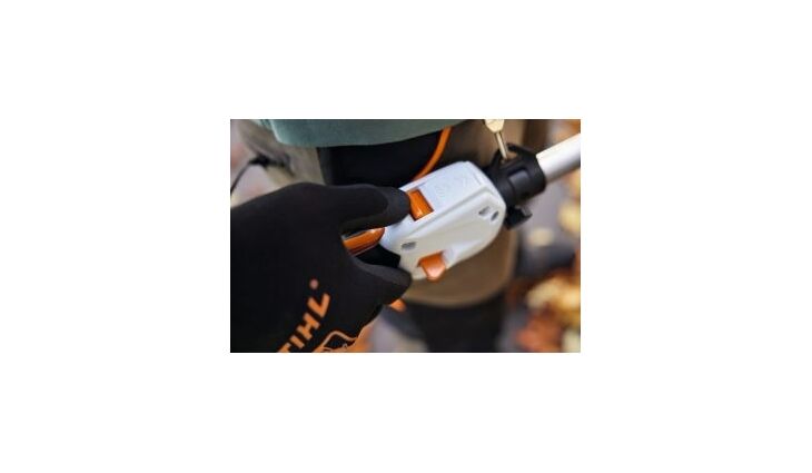 STIHL KMA 120R Akku Kombimotor Solo FA080116820