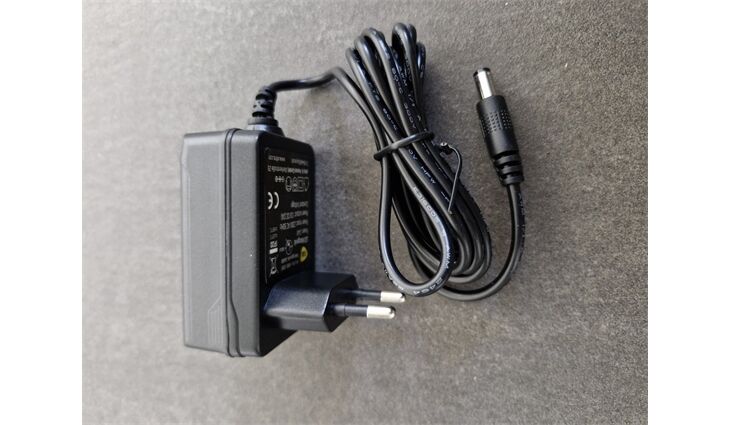 EGB Stecker-Vorschaltgerät 12V/1-25W sw 685350