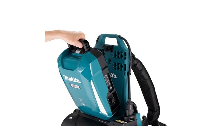 Makita Akku-Rucksackgebläse 36V UB002CZ ohne AK/LG