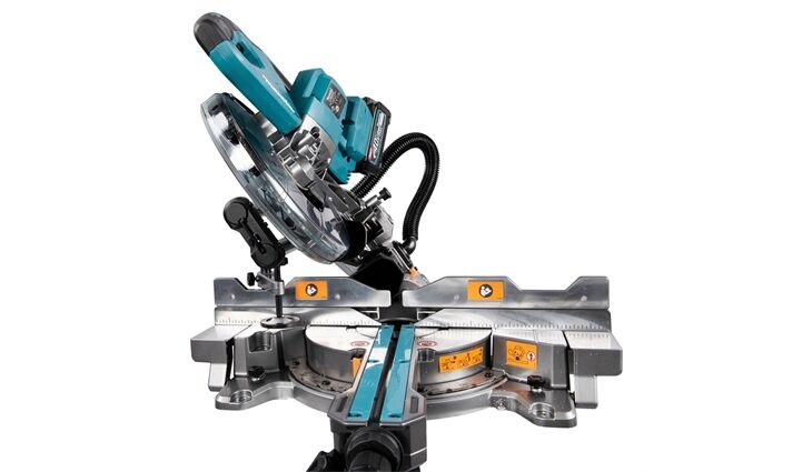 Makita Akku-Kapp-Gehrungssäge 40V LS002GZ01 ohne AK/LG