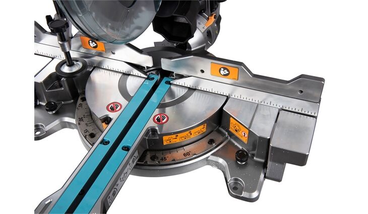 Makita Akku-Kapp-Gehrungssäge 40V LS002GZ01 ohne AK/LG