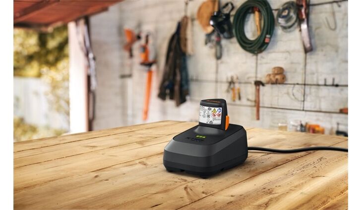 STIHL Ladegerät ALS31 für AS-System EA174302500